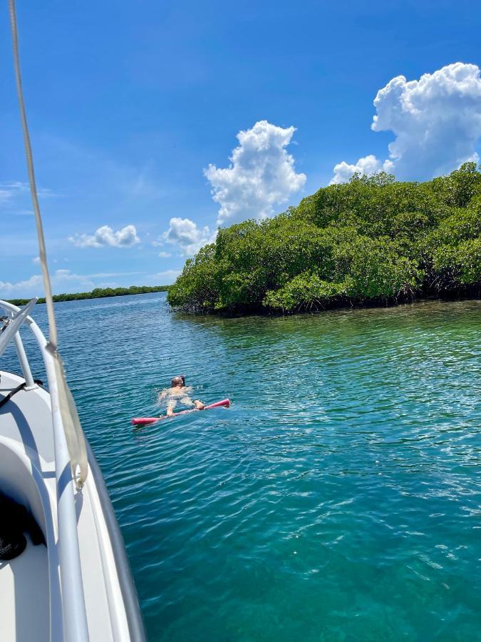 Eden Jungle Lodge Bocas del Toro Esterno foto